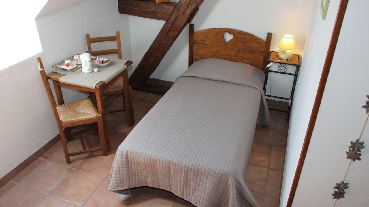 Saint-Michel-les-Portes Auberge Du Goutarou المظهر الخارجي الصورة